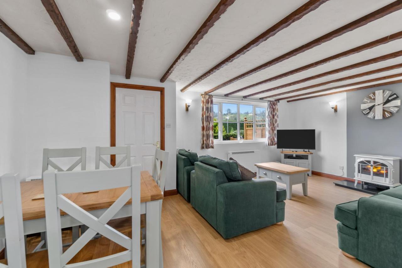 Crylla Valley Cottages - Access To Pool, Gym, Spa And More Saltash Exteriör bild